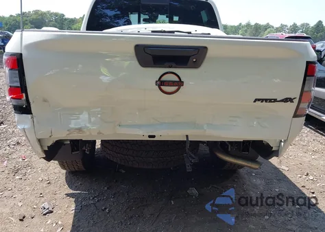 2024 Nissan Frontier Pro-4X 4X4 z USA, uszkodzony, nr VIN 1N6ED1EKXRN663924